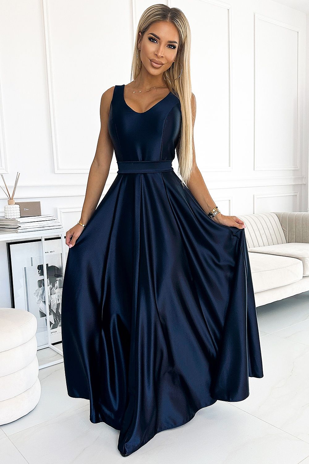 Long dress model 187277